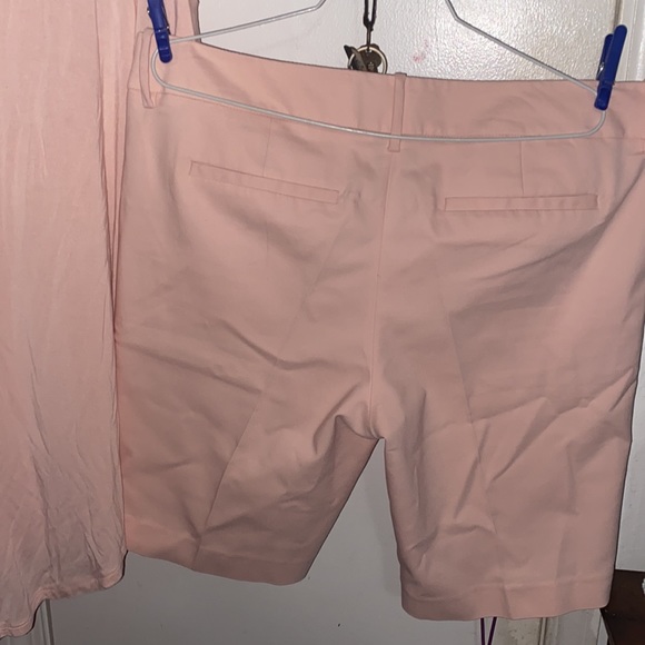 Peach short set with lace inserts. Blouse is a high low style - Picture 4 of 5